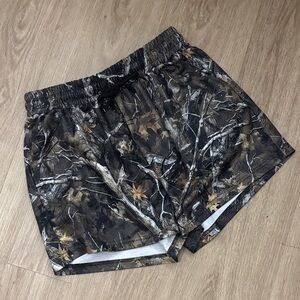 Amazon Camouflage Women's Shorts
